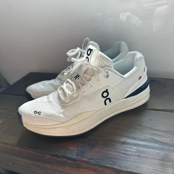 On Running On Cloud Roger’s white and acai. Us Men’s 11 - Picture 2 of 10